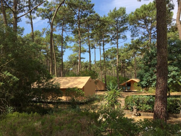 Camping Huttopia Lac de Carcans in Carcans lodegtenten verhuur Gironde 768x576